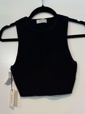 NWT Babaton Aritzia Rory Sculpt Knit Cropped Tank Top Black Small